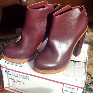 Dolce Vita booties